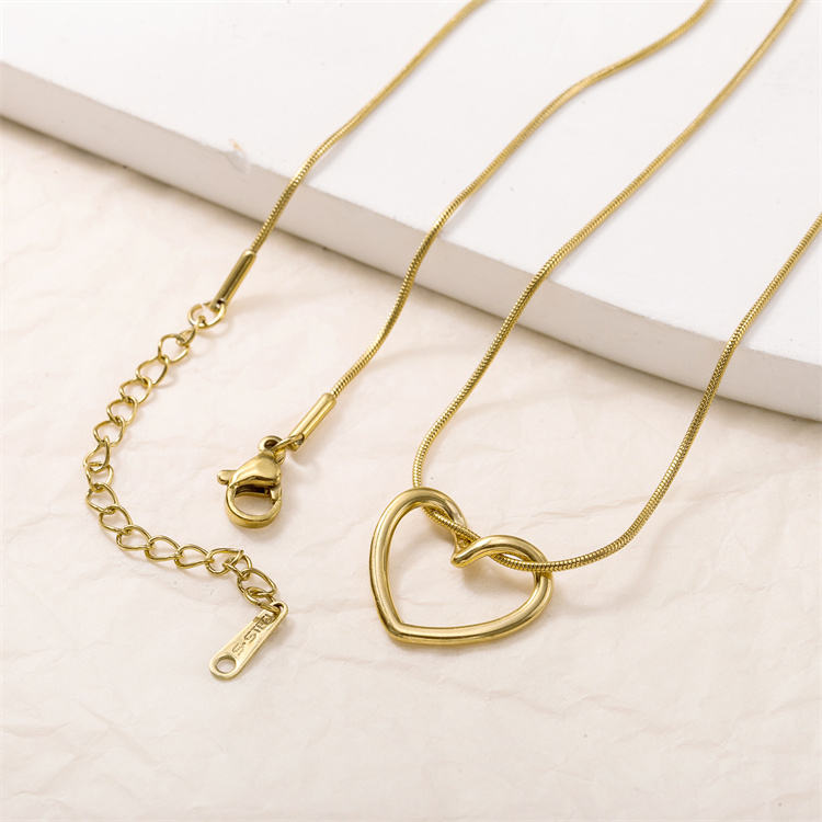 Simply Loved Pendant