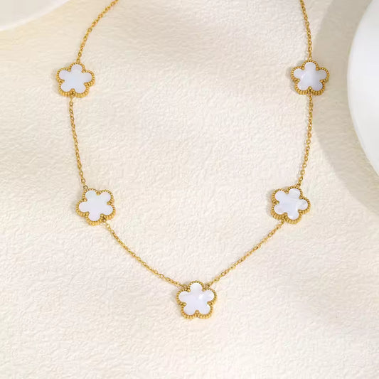 Mother-of-Pearl Clover Necklace
