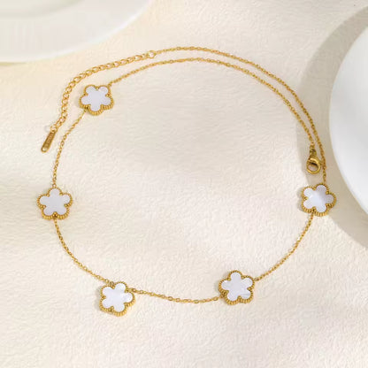 Mother-of-Pearl Clover Necklace